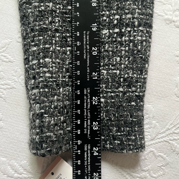 NWT Jones New York Signature Tweed Wool Blend Petite Zip Up Short Jacket 12P - Picture 9 of 14